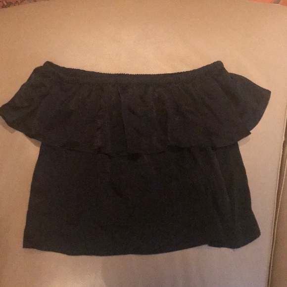 Urban Outfitters Off the Shoulder Top - Picture 1 of 3